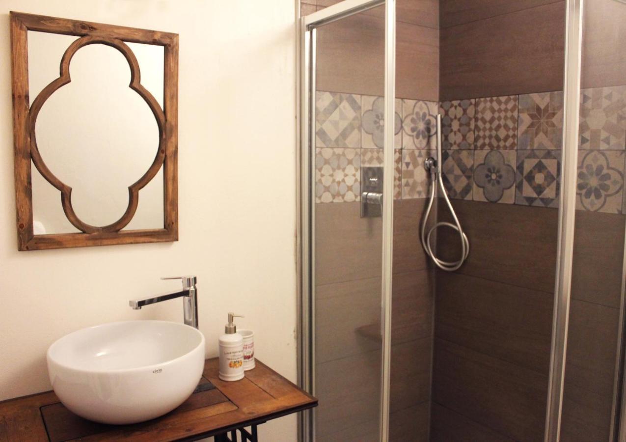 La Casetta Ferrara B&B Экстерьер фото